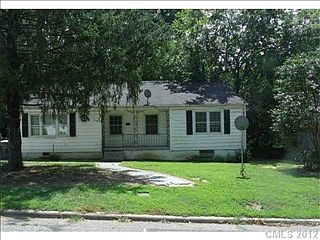1st image of 1015 Holland Ave