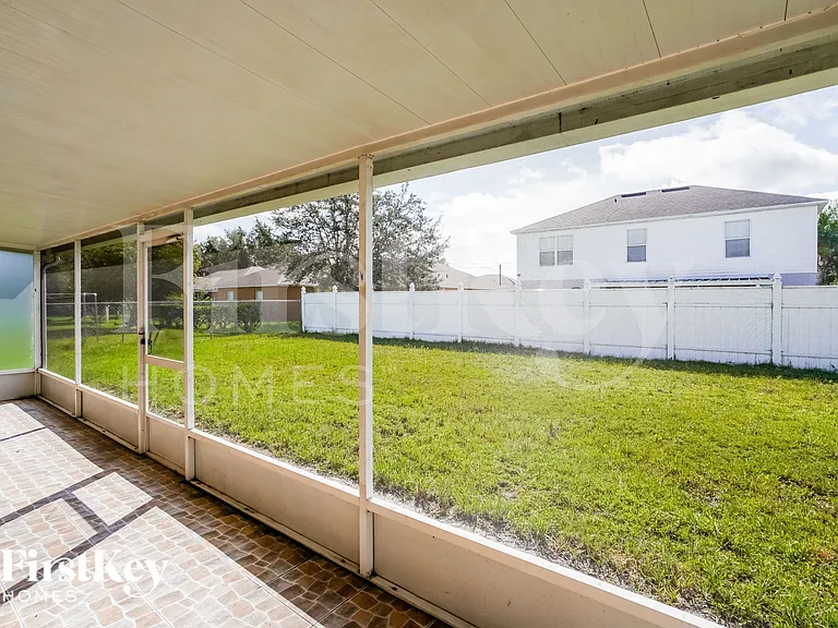 873 Jarnac Dr — Photo 15