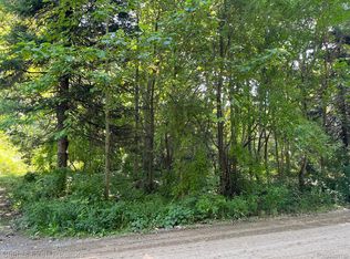 13375 Lenmoore Rd E, Belleville, MI 48111