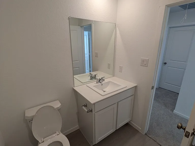 207 Pastar Fls — Photo 7