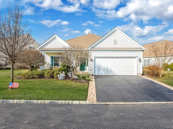 78 Louden Loop, Mount Sinai, NY 11766