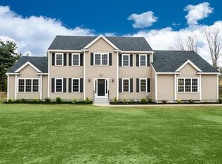 4 Fieldstone Way, Framingham, MA 01701