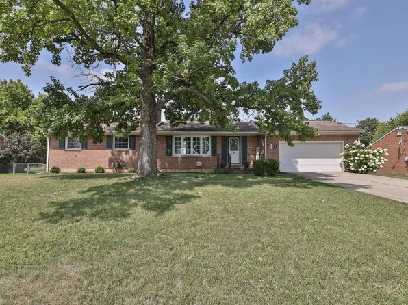 122 Stolz Dr, Middletown, OH 45042