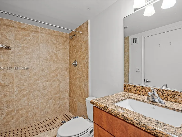 401 69th St #Penthouse 101 — Photo 20