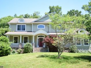 150 Yawpo Ave, Oakland, NJ