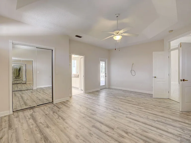 8028 Plantation Lakes Dr — Photo 21