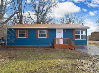 2185 N Channel Dr, Algonac, MI