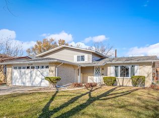 5232 Arquilla Dr, Richton Park, IL 60471