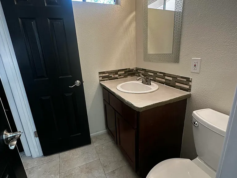 8737 E Jackrabbit Rd — Photo 23
