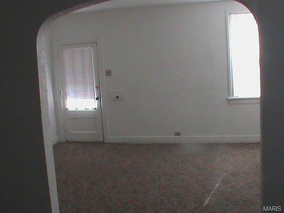 5th image of 9279 E Breckenridge Ave