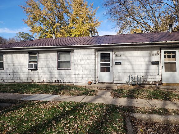 3rd image of 2000 Ross St #1523