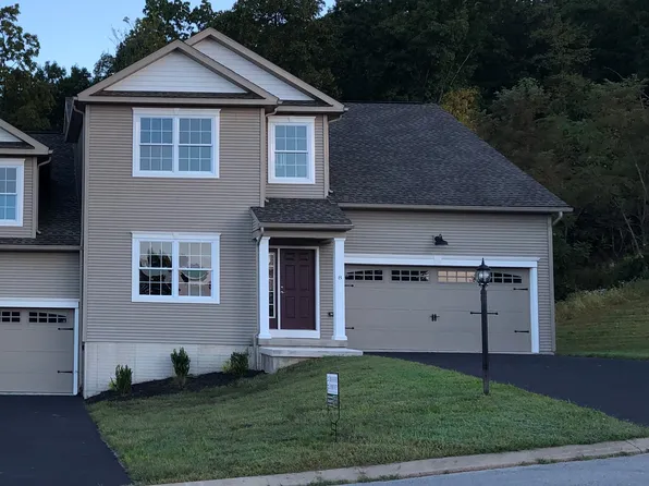 8 Wisteria Ln, Williamsport, PA 17701