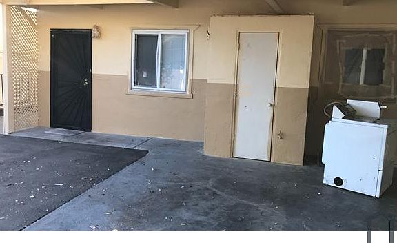 2nd image of 220 Nob Hill Ter APT 1