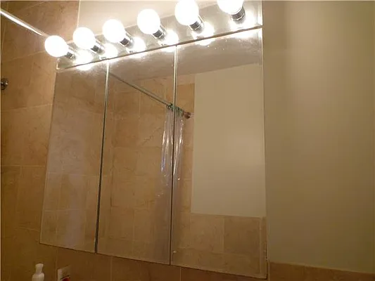 Rented by RELO REDAC INC. | media 90
