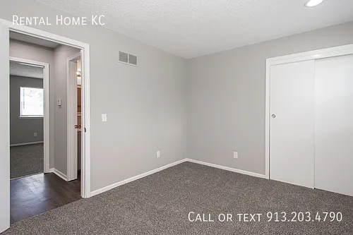 1224 E Cothrell St — Photo 17