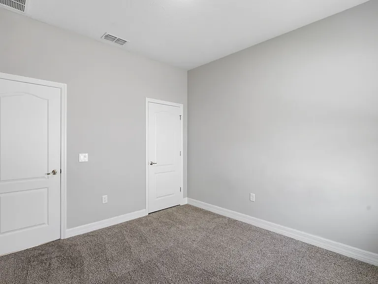 5574 SW 128th Pl — Photo 72