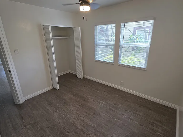 Bedroom with ceiling fan