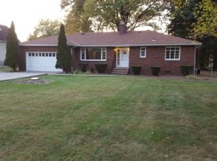 109 N Alling Rd, Tallmadge, OH 44278