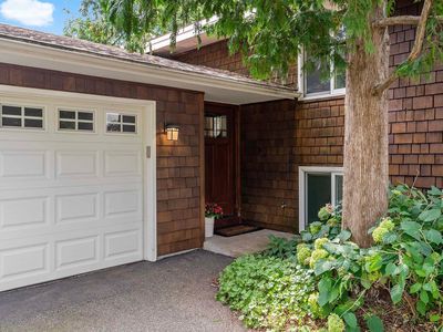 9409 Yosemite Rd, Bloomington, MN, 55437