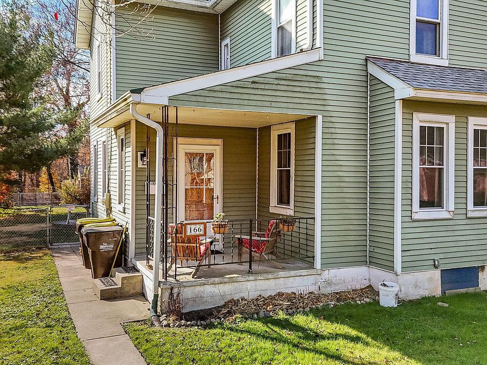 166 Walnut St, Mont Clare, PA 19453 Zillow