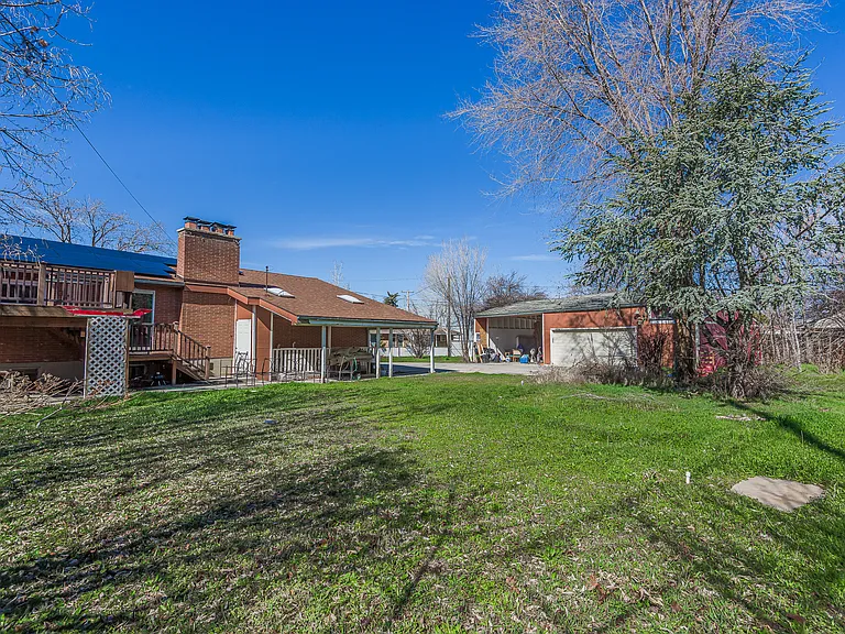 949 E Gregson Ave #1 — Photo 42