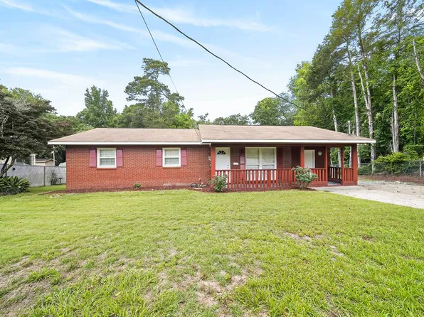 2210 39th Ct, Phenix City, AL 36870