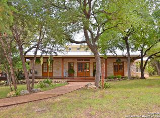 1283 Waterstone Pkwy, Boerne, TX 78006