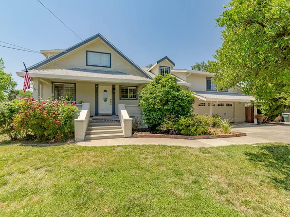6923 Dry Creek Rd, Rio Linda, CA 95673