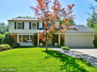 11104 Lamplighter Ln, Potomac, MD 20854