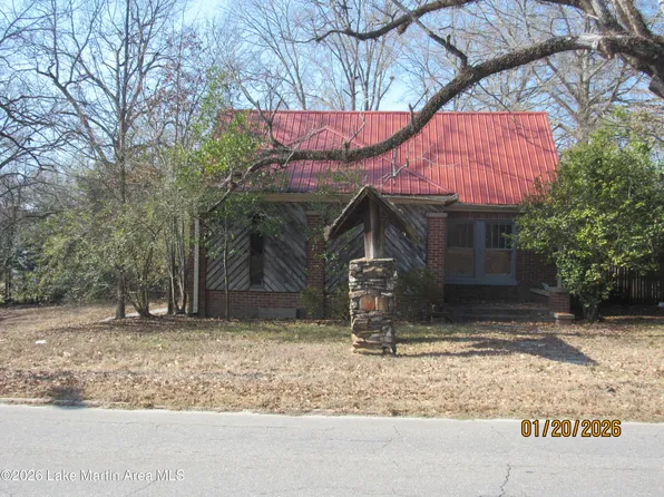 326 Madison St, Alexander City, AL 35010
