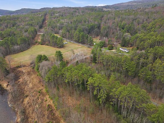 5th image of 548 Bishop Road