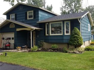 6448 Carson Dr, East Syracuse, NY 13057