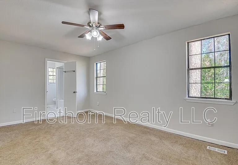 2349 Henry Cir — Photo 23