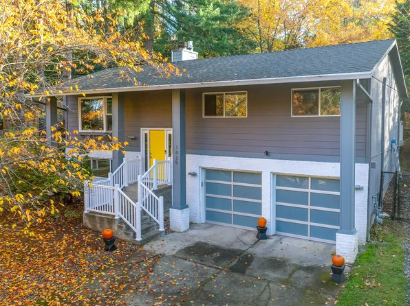 1420 SW Walters Dr, Gresham, OR 97080