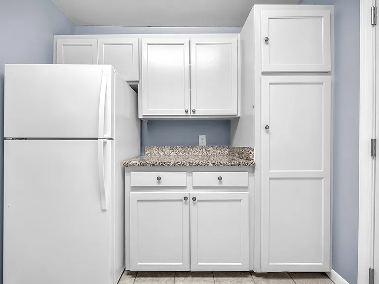 2100 W Beach Dr #A101 — Photo 2