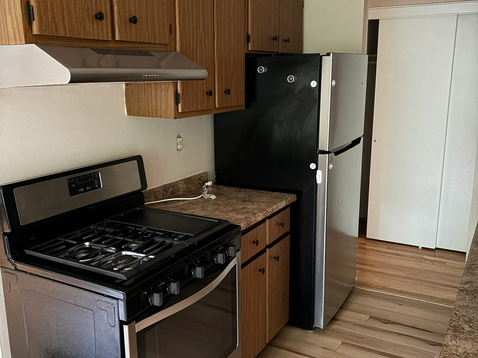 1 bed, 712 sqft, $1,850 — Photo 1