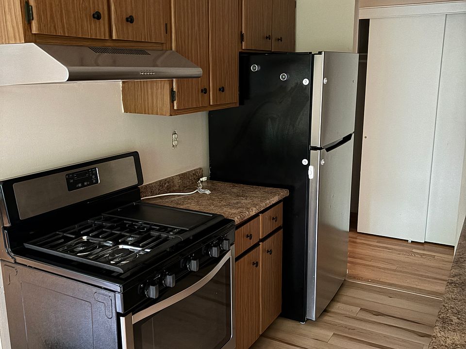 1st image of 4F Manchester Ct