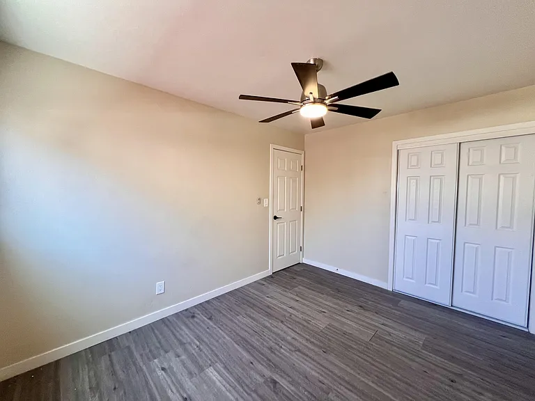Bedroom (1)