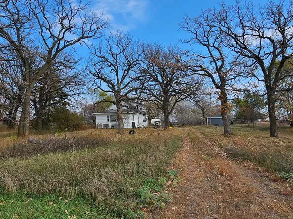 25275 104th St NW, Zimmerman, MN 55398