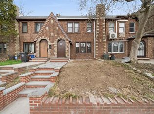 85-55 67Th Road, Rego Park, NY 11374