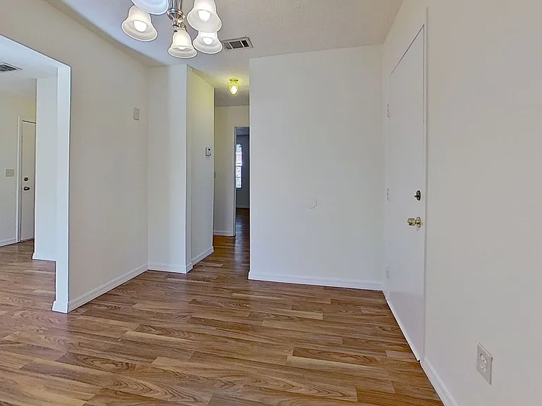 5201 Atlantic Blvd #118 — Photo 9