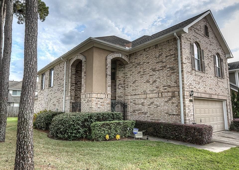1st image of 2007 Marchwood Manor Dr