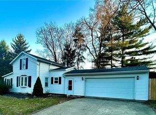 693 E Milltown Rd, Wooster, OH 44691