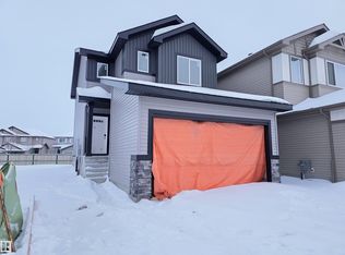 22 Ficus Way, Fort Saskatchewan, AB T8L 0Z6