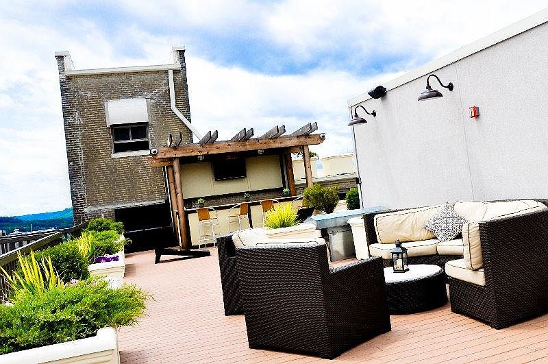 Roof Top Terrace Seating Area with Bar