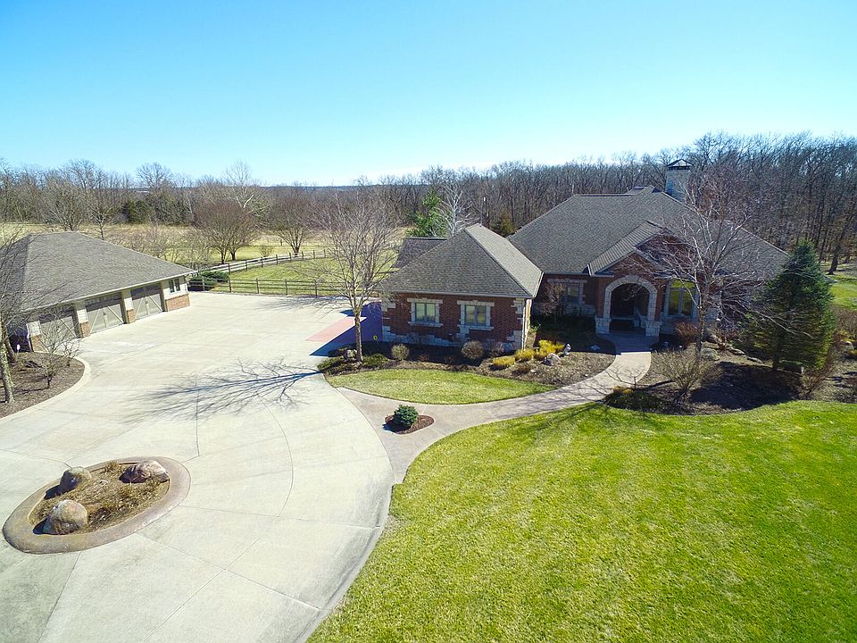 1st image of 7400 N Fall Creek Dr