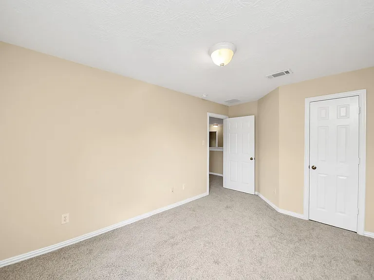 7030 Cornflower Ln — Photo 39