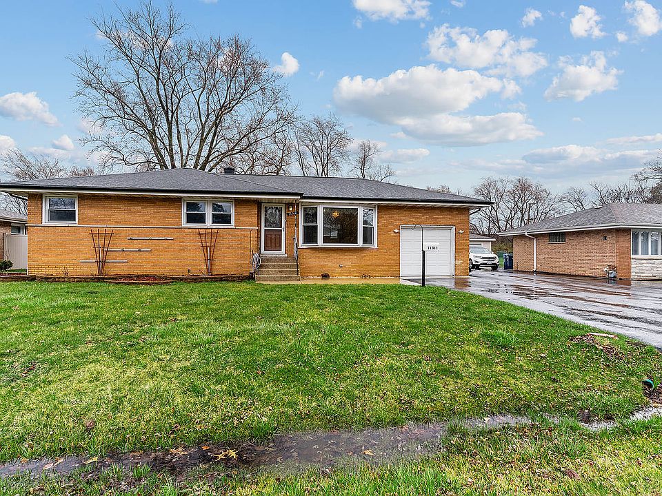 1st image of 11311 S Neenah Ave