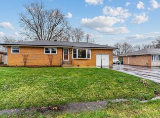 11311 S Neenah Ave, Worth, IL