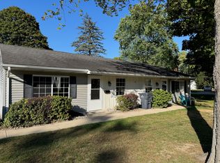 8 W Douglas St #A, Bangor, MI 49013